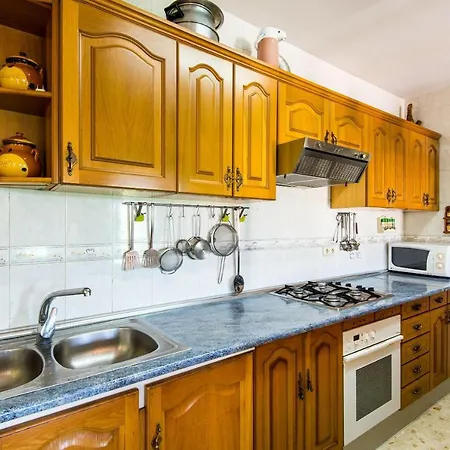 Holiday home Palmeras, *
